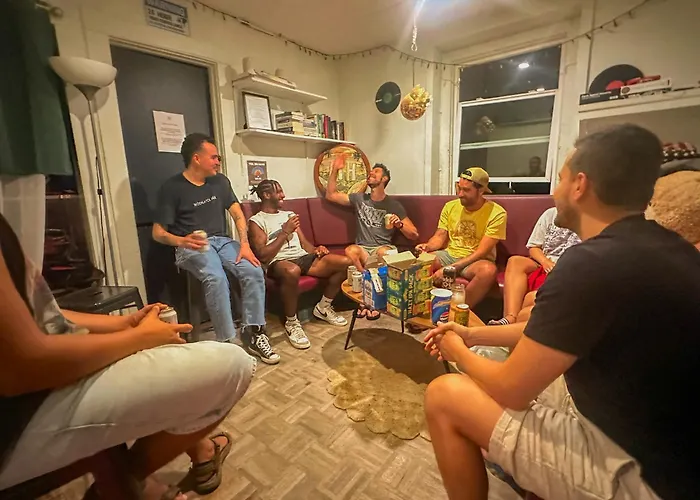 Ith Hermosa Beach Surf Hostel Lax